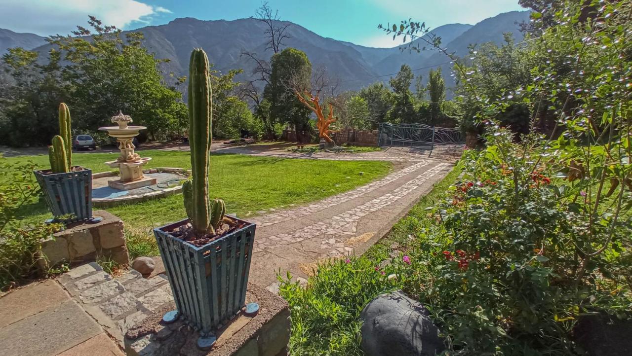 Casa Chalet, Cajon Del Maipo Guest House San Jose de Maipo Bagian luar foto